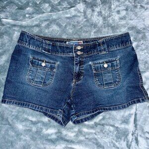 Women’s Y2K Jean shorts